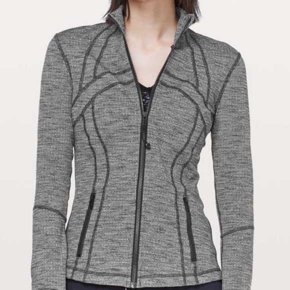 LULULEMON Define Hip-Length Jacket Women’s size 6 🩶🖤 Gray White Black - Picture 14 of 14